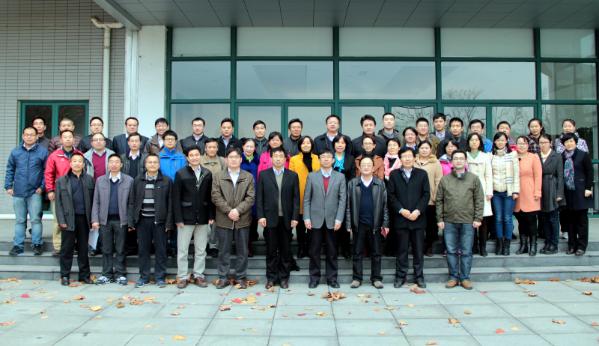 代表合影  薛佳鹏  摄影