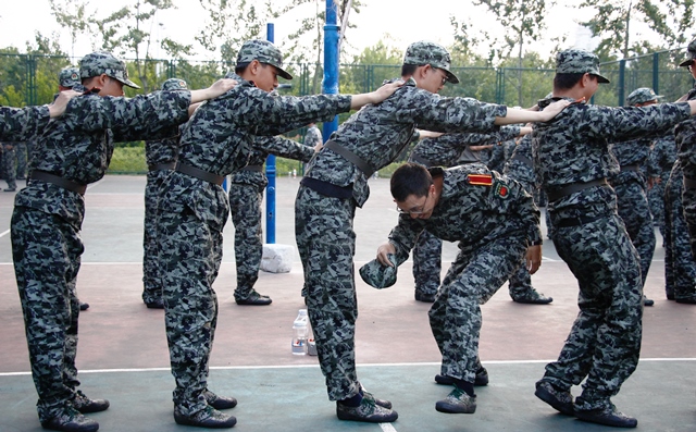 蜈蚣翻身 蜈蚣翻身