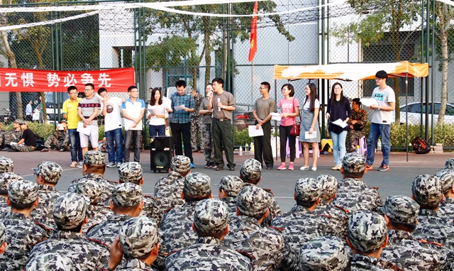 辅导团成员 辅导团成员