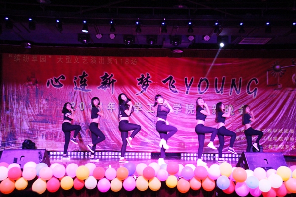 动感热舞 朱子超摄