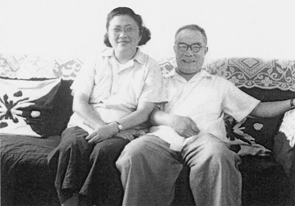 傅鹰、张锦夫妇 傅鹰、张锦夫妇