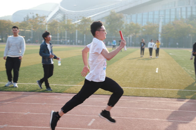 接力比赛 接力比赛