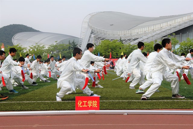 太极剑 何志军摄影