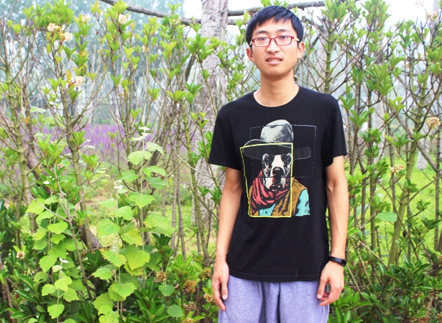 老员工传媒中心副主任秦伯男 老员工传媒中心副主任秦伯男