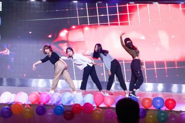 环境1801 1802《青春的石光》